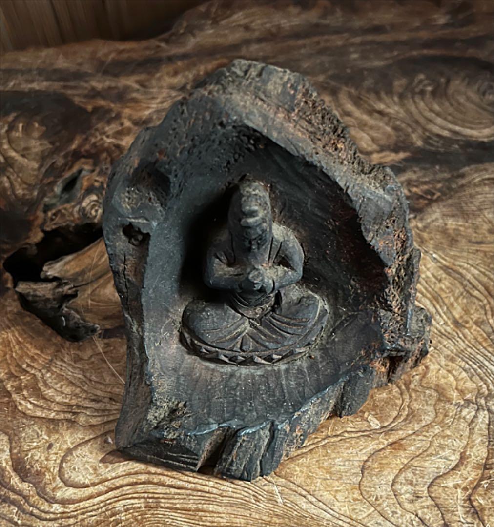 仏教美術 時代 木製 一刀彫り 厨子 如来像 仏像