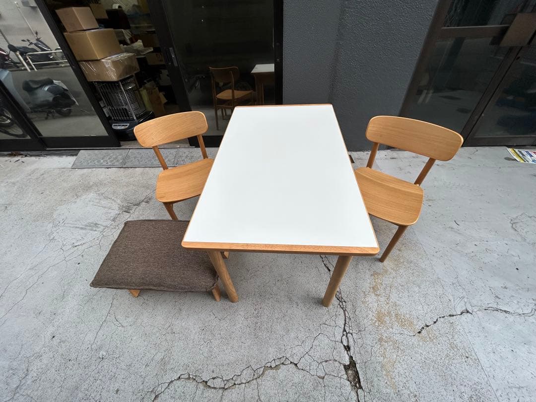 美品　無印　ダイニングセット　メラニン天板　ラウンドチェア2脚　オットマン付き