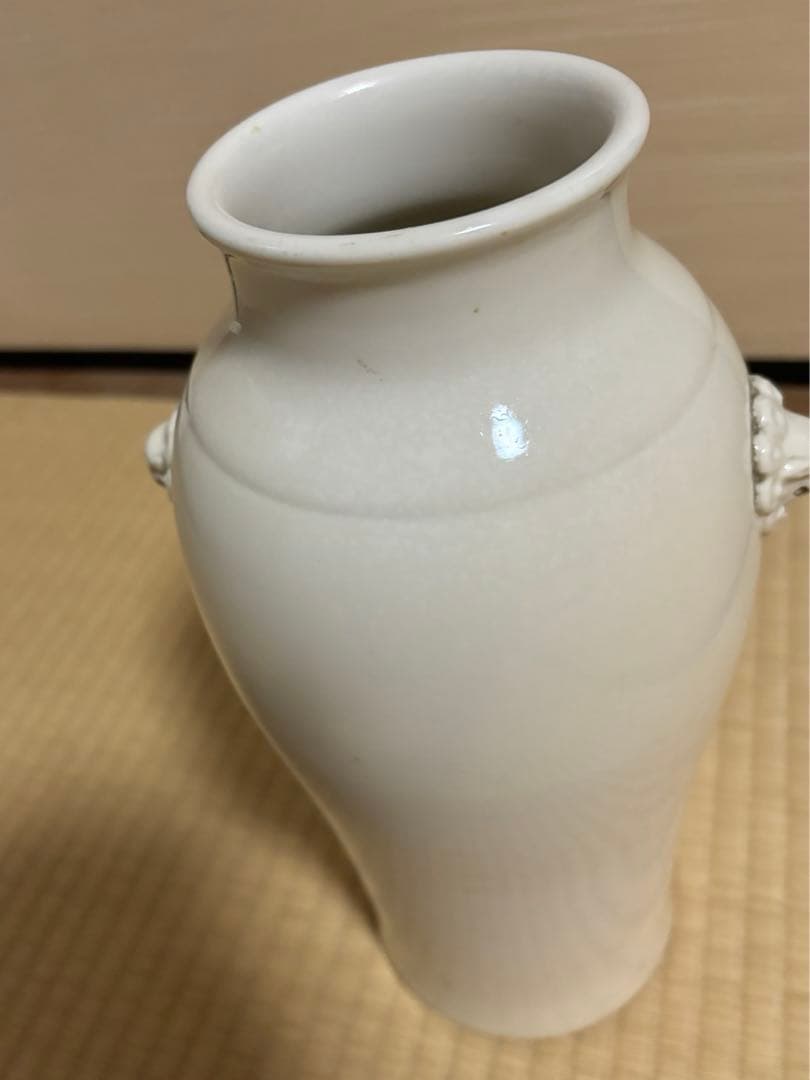 清時代　中国古美術　骨董品　唐物 白磁獅耳花瓶 壺 徳化窯