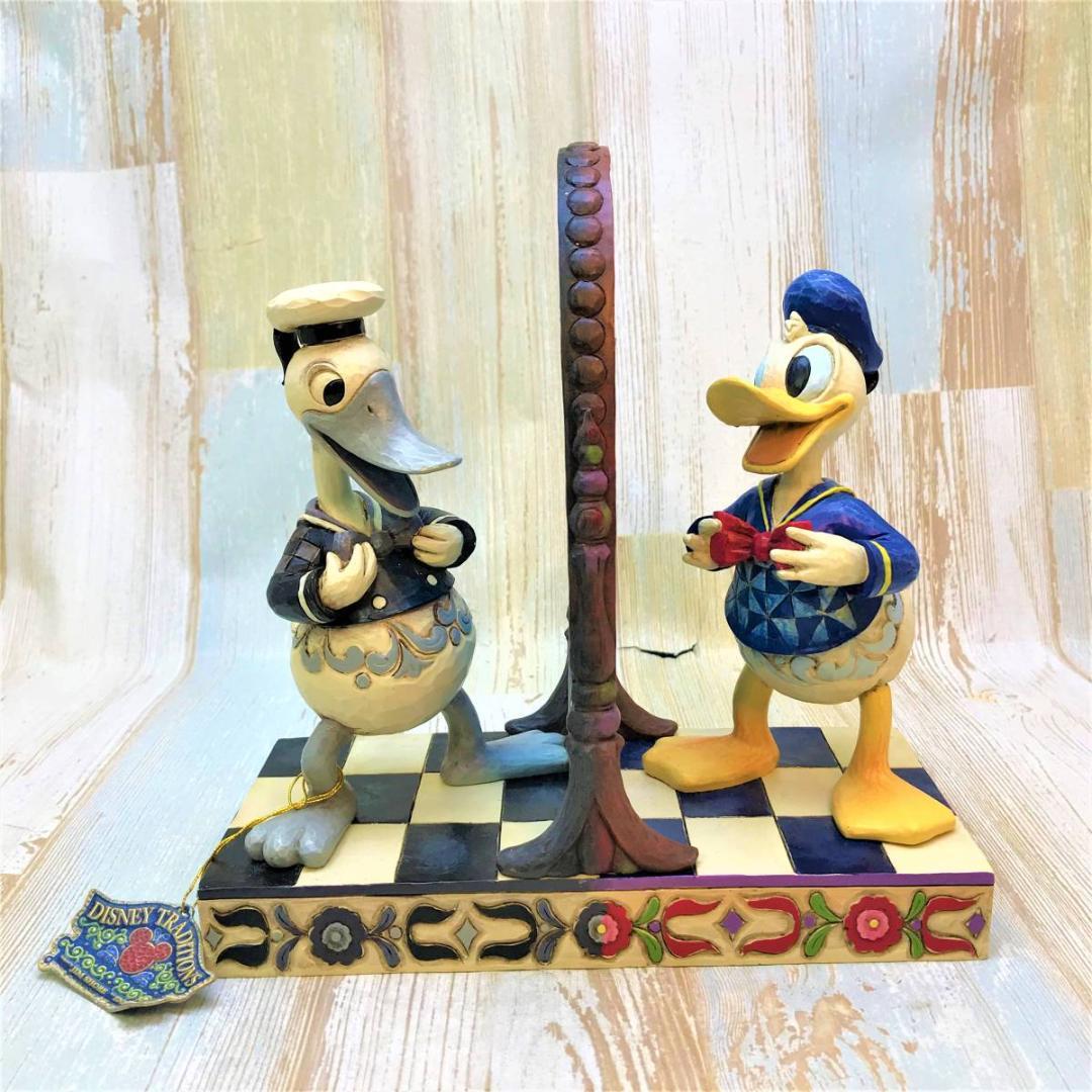 ドナルド ダック Handsome As Ever 鏡 かがみ フィギュア