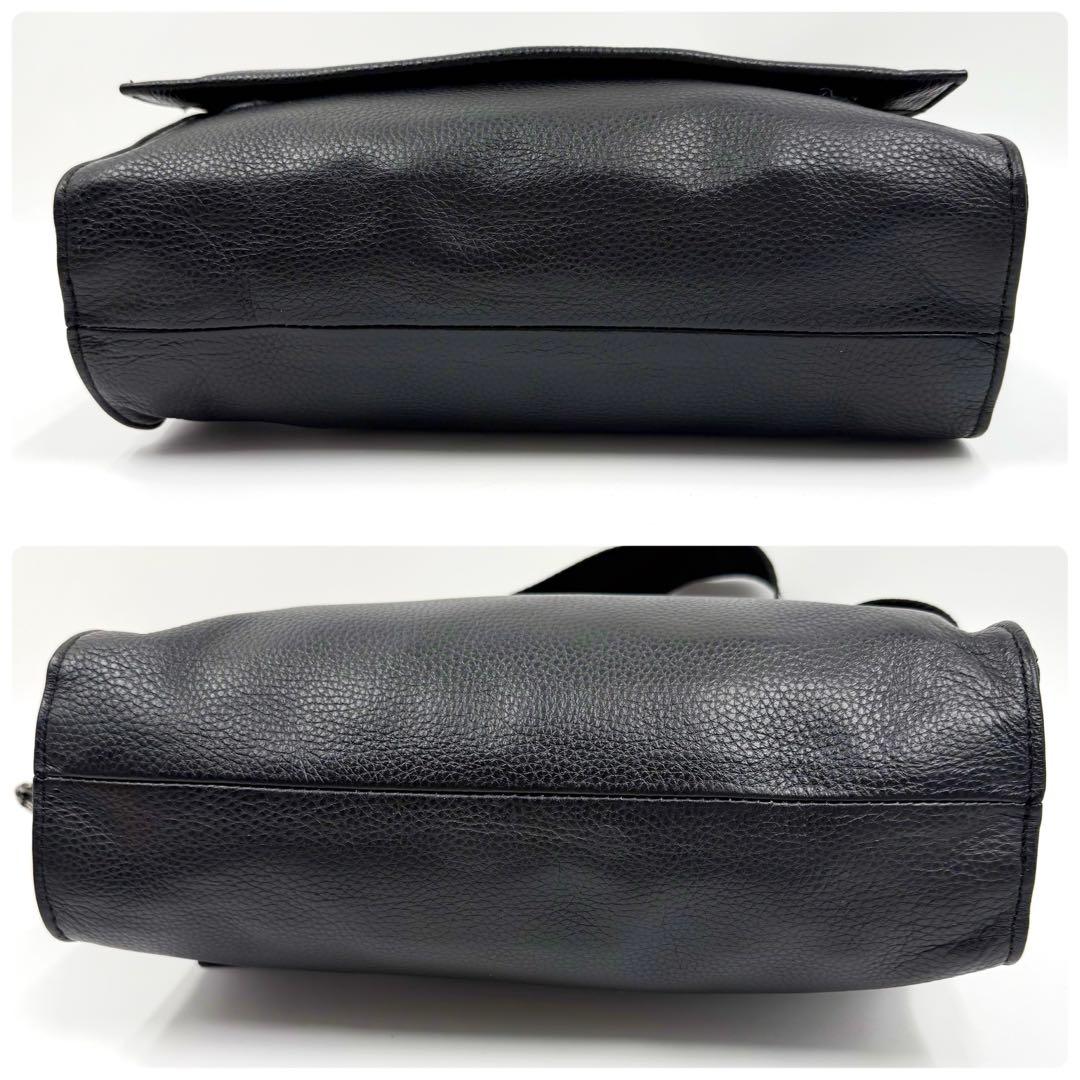 WEB限定イアパピヨネ 柄ワイドテープ ショルダーバッグ ブラック 幾何学 模様