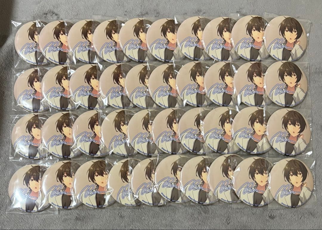 【バラ売り可】朔間凛月　バラエティ缶バッジ