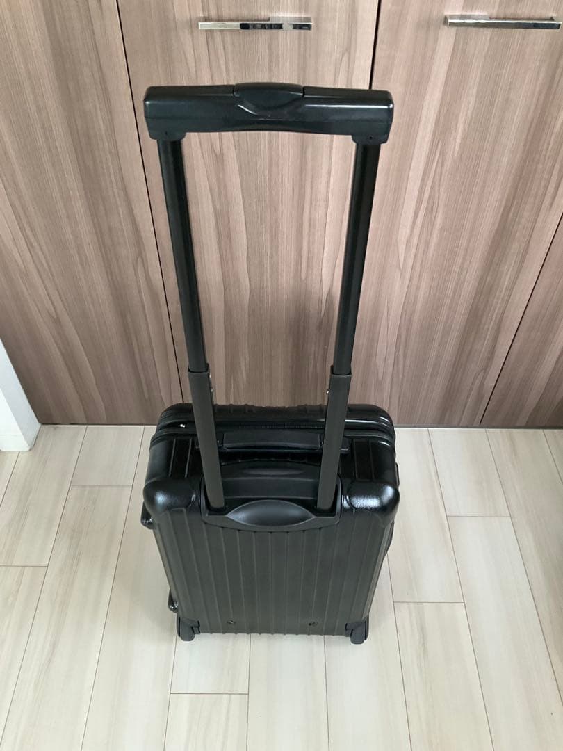 RIMOWA サルサ　ブラック キャリーケース