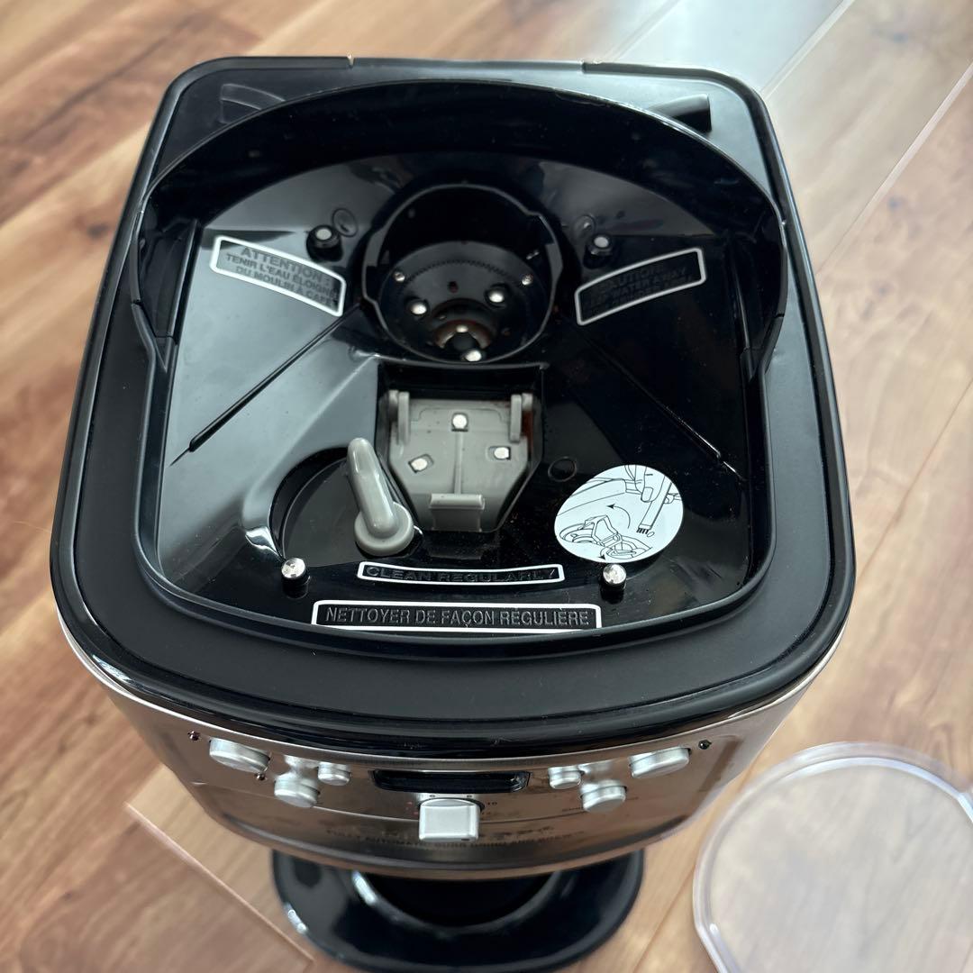 【超美品】Cuisinart コーヒーメーカー　DGB-900PCJ2