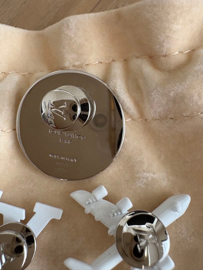 【未使用】LOUIS VUITTON/ルイヴィトン コミックス ピンバッチ