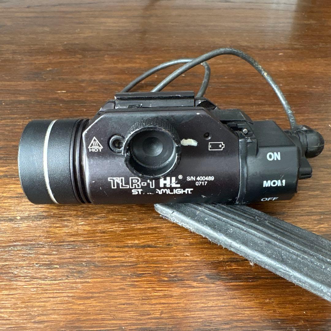 米軍放出品 STREAMLIGHTTLR-1 HL ロングガン用 海兵隊 実物