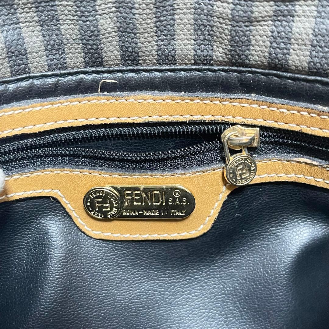 【良品】フェンディ　ショルダーバッグ　ポシェット　レザー　キャンバス　ペカン柄