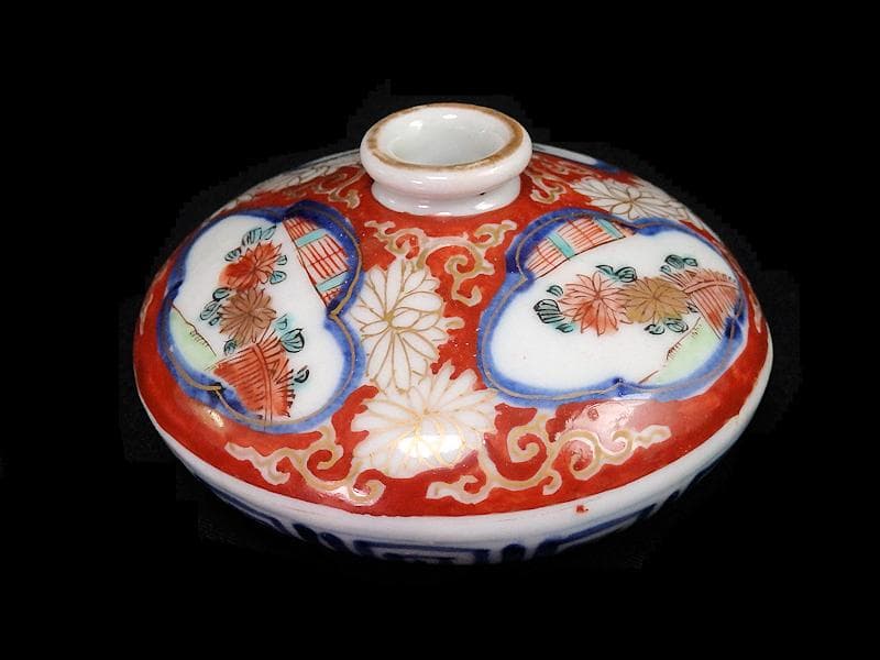 古伊万里　金襴手　窓絵　柴垣に菊の図　油壷　D184-fblw