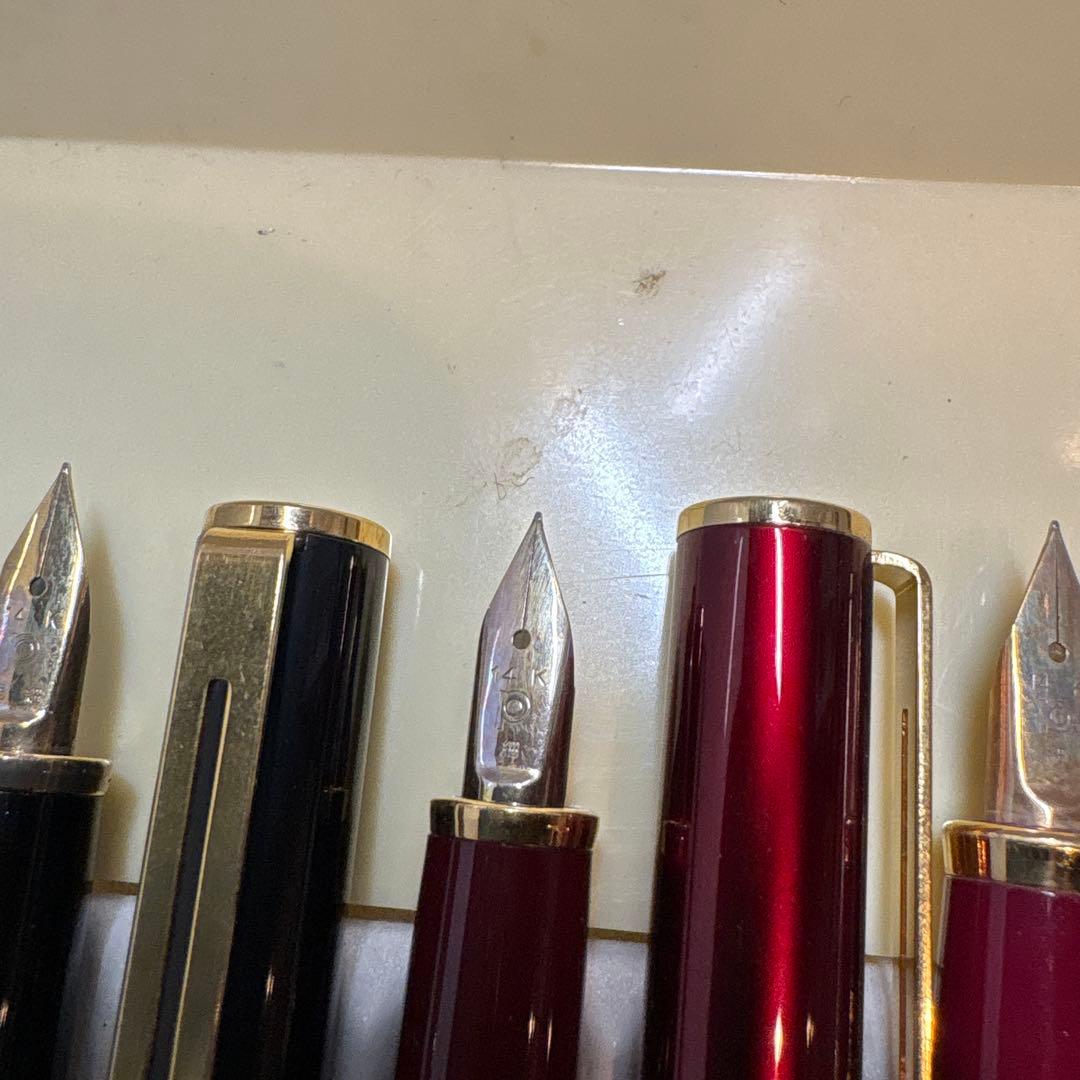 プラチナ　昭和時代の14金ペン先万年筆　４本