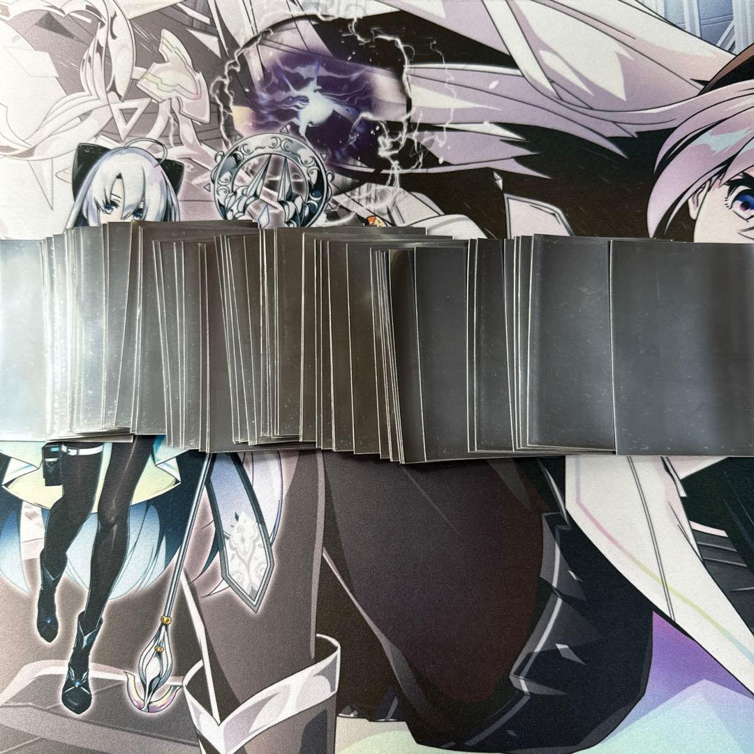 デュエプレGP 無垢の守護者カノン　プレイマット　スリーブ