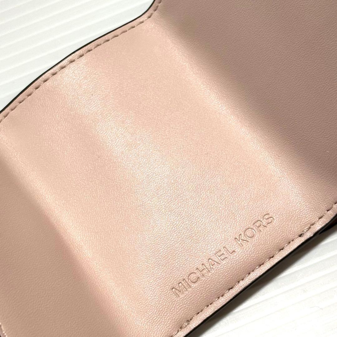 ⭐︎ 【新品、未使用品】かわいい♡マイケルコース 3つ折り財布　ピンク　ブラウン