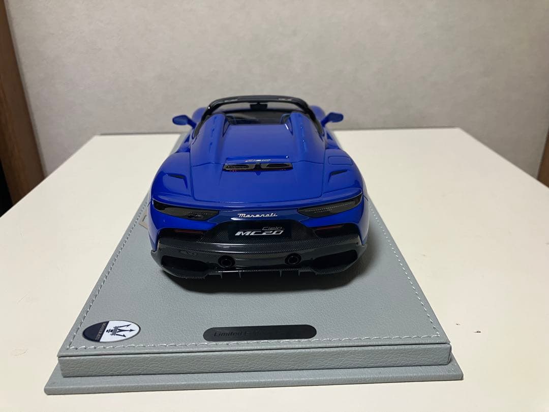 1/18 BBR マセラティMC20 CIELOケース付き