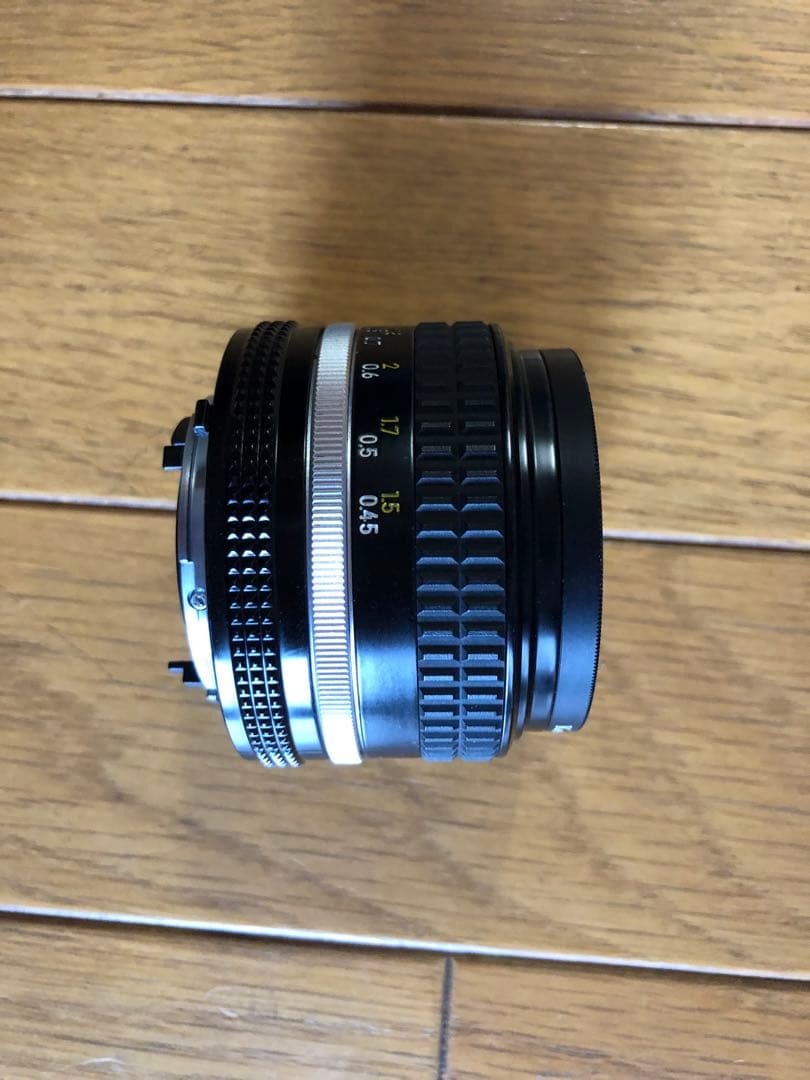 NIKKOR 50mm f/1.8 レンズ