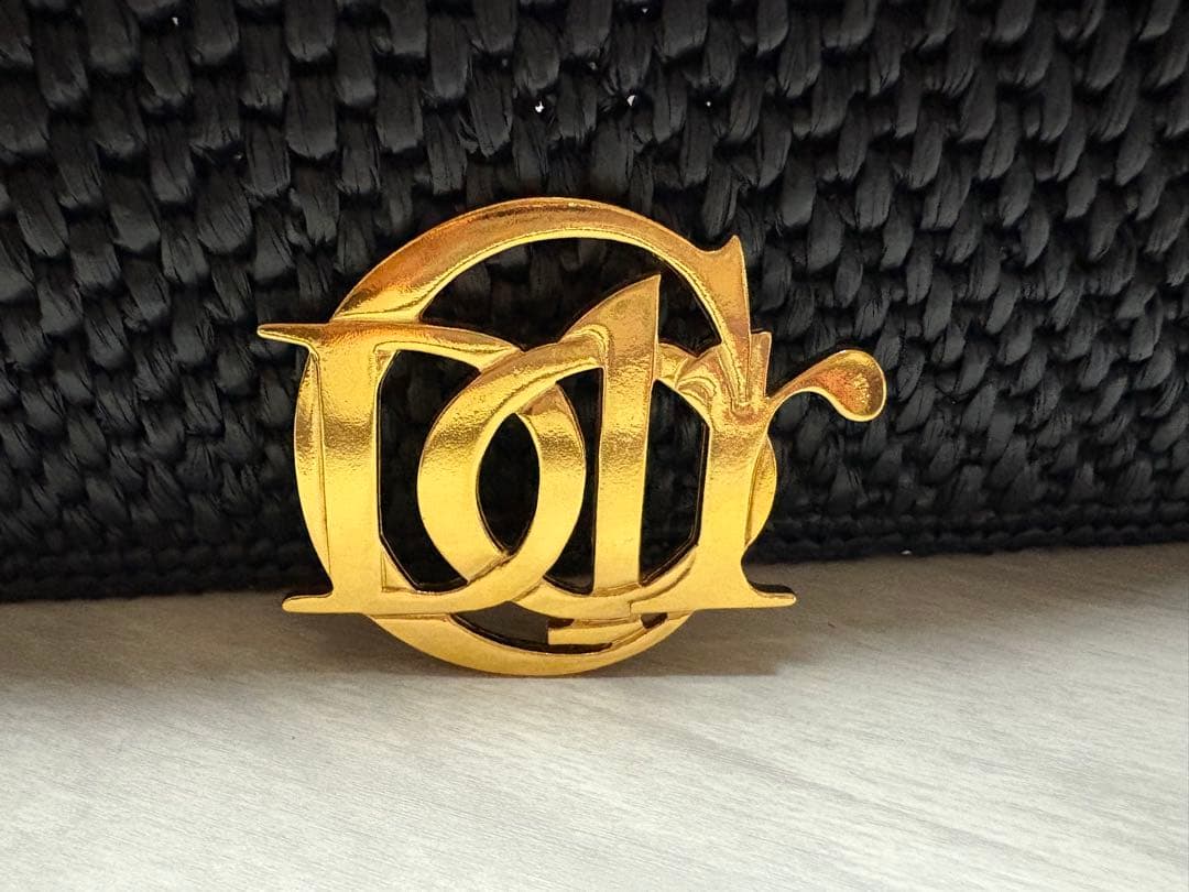美品 Christian Dior ゴールドロゴブローチ エンブレム ディオール