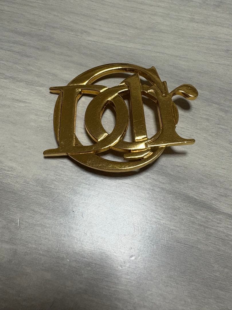 美品 Christian Dior ゴールドロゴブローチ エンブレム ディオール