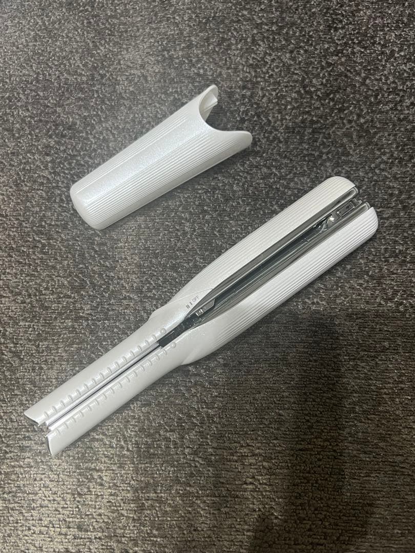 動作確認済）ReFa ストレートヘアアイロン ホワイト