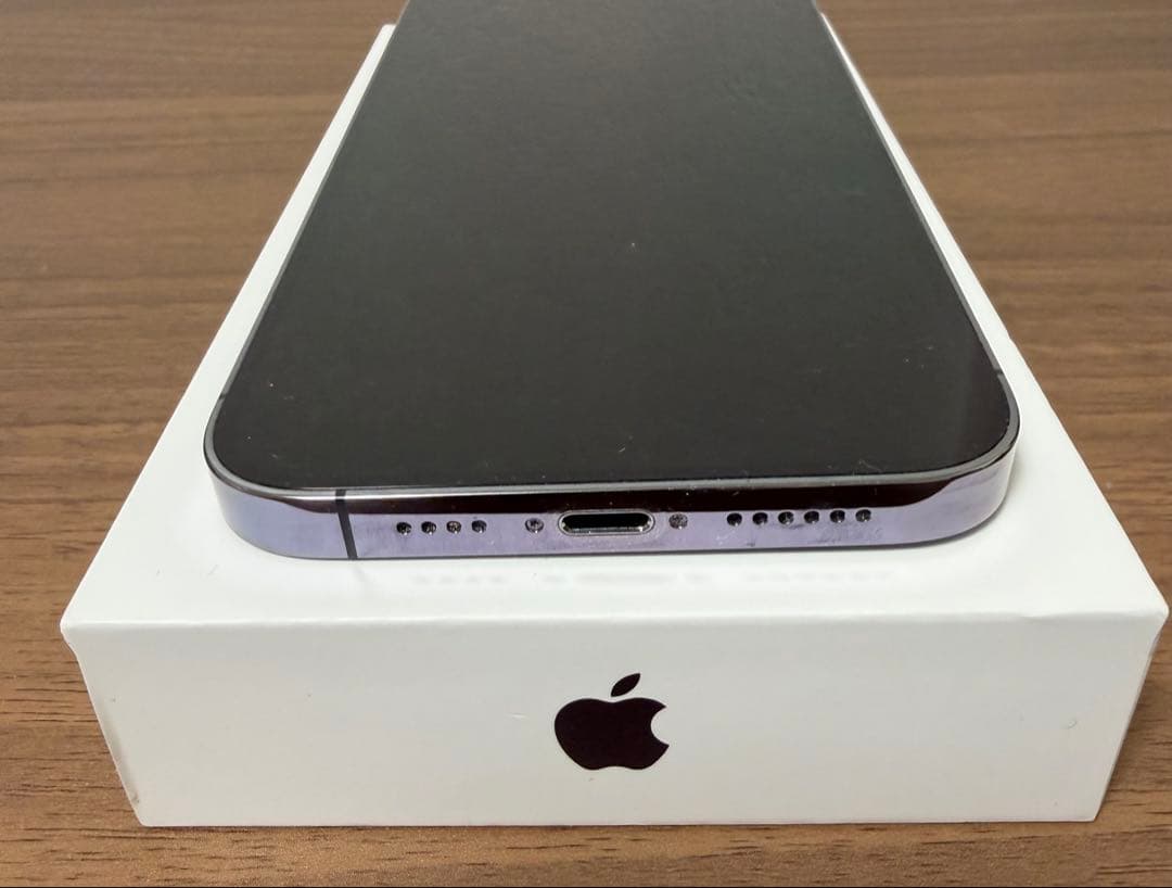 【超美品】14 Pro Max 256GB SIMフリー 4K撮影可
