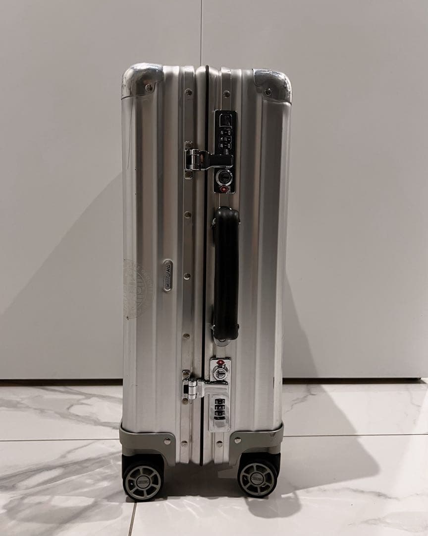 [お値下げ依頼済] 希少 RIMOWA リモワ CLASSIC キャビンS