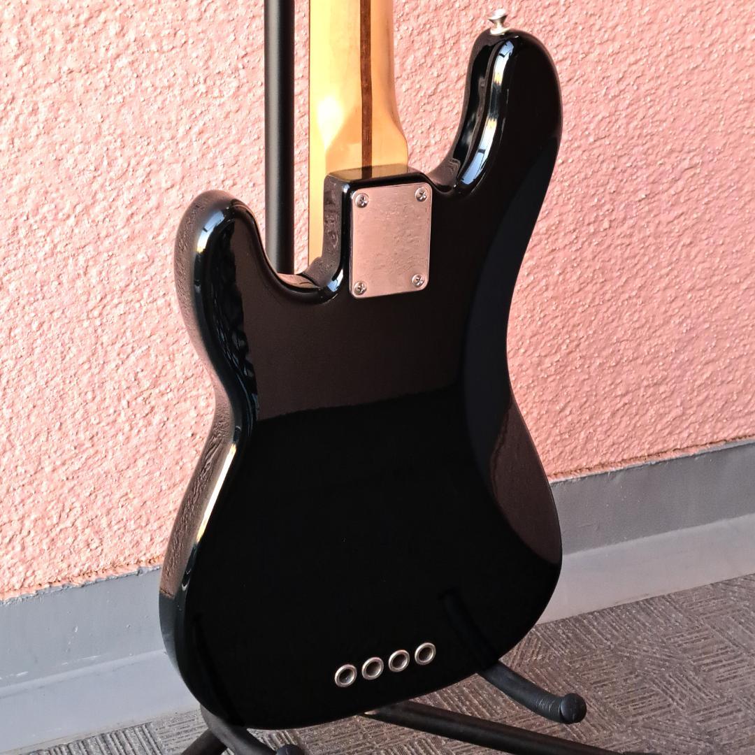 ■Fender P Bass Jr. PRECISION BASS フェンダー