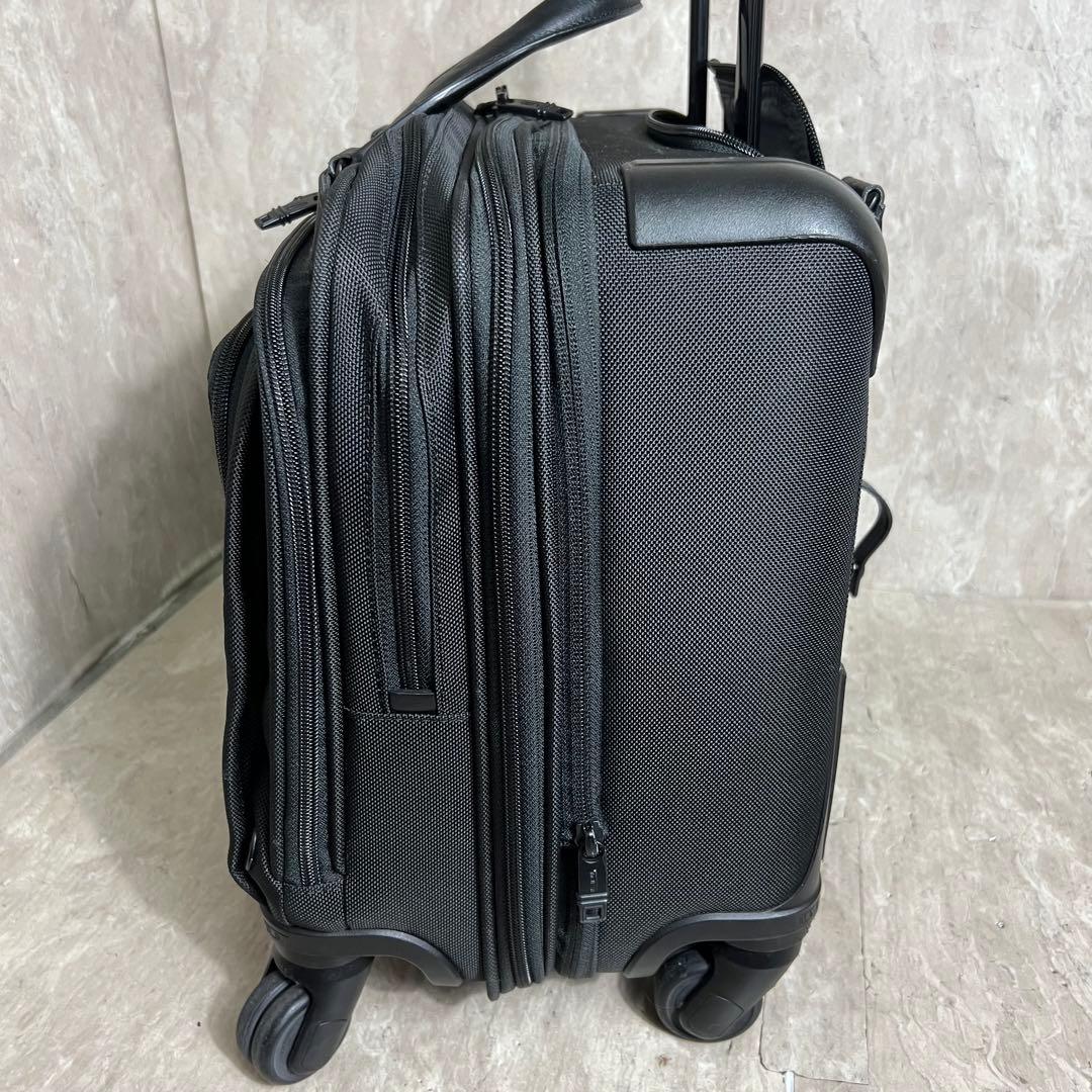 未使用級美品 TUMI Alpha2 キャリーケース 26627D2 機内持込可