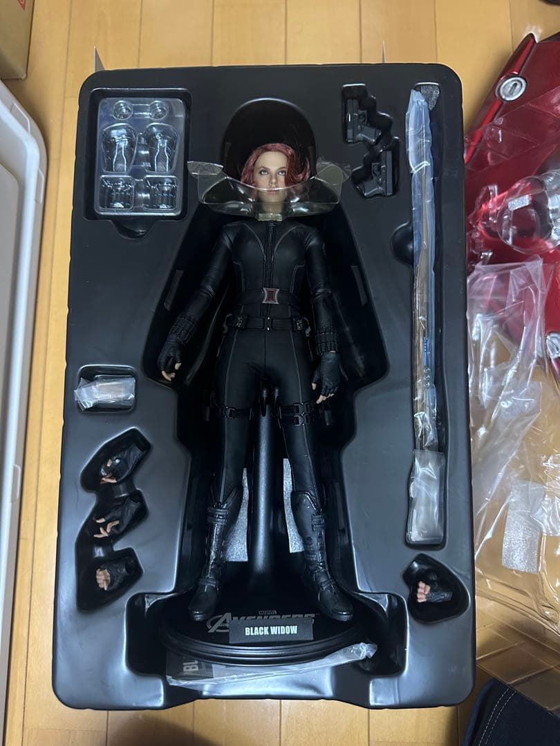 MARVEL BLACK WIDOW フィギュア　ホットトイズ