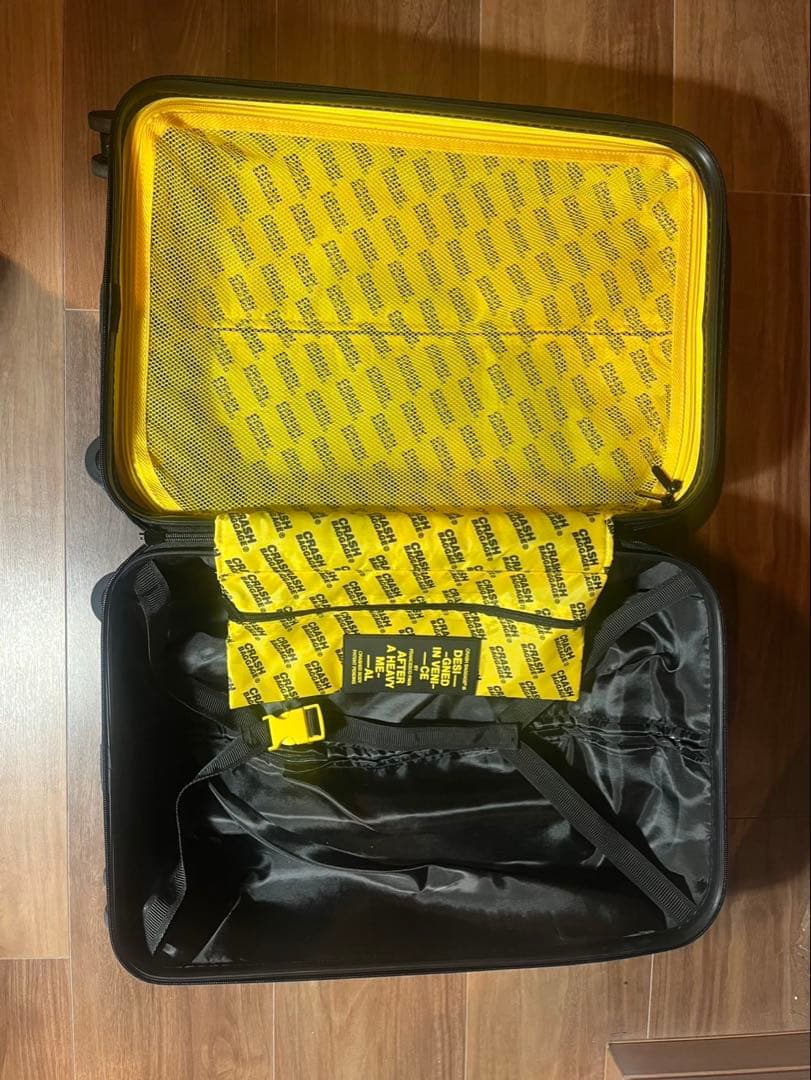 CRASH BAGGAGE キャリーケース Sサイズ　40リットル