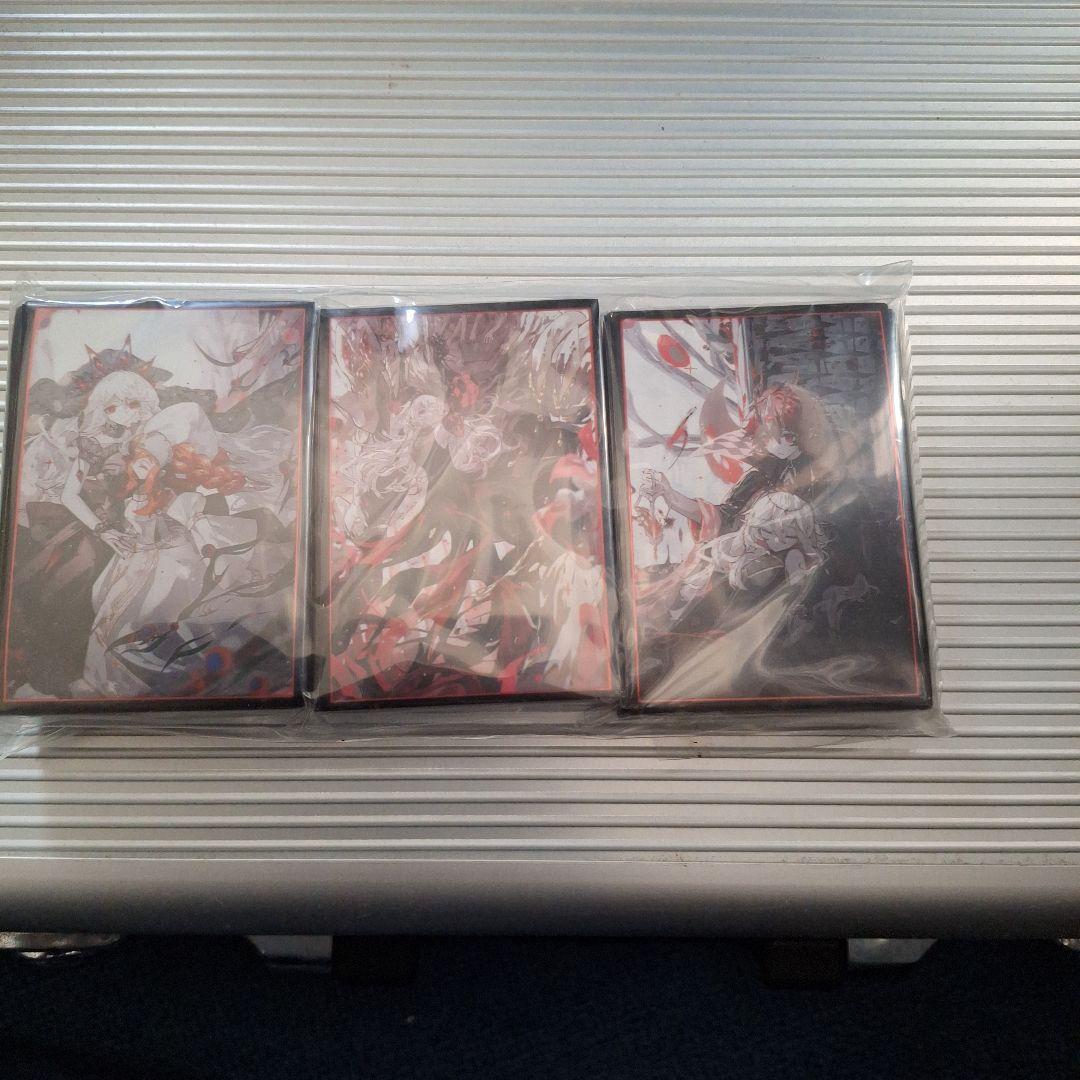 棘焉竜グランギニョル 赫の聖女カルテシア カードスリーブ