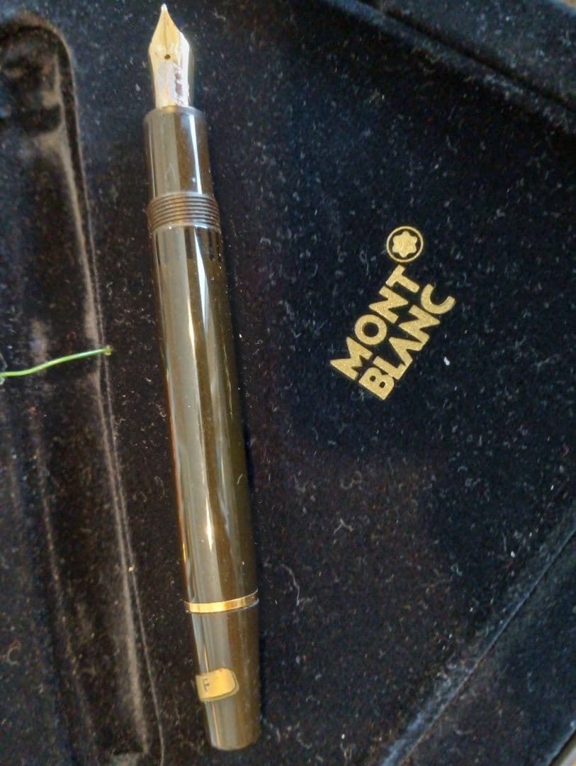 Montblanc コレクション 万年筆　F 殆ど未使用、訳あり