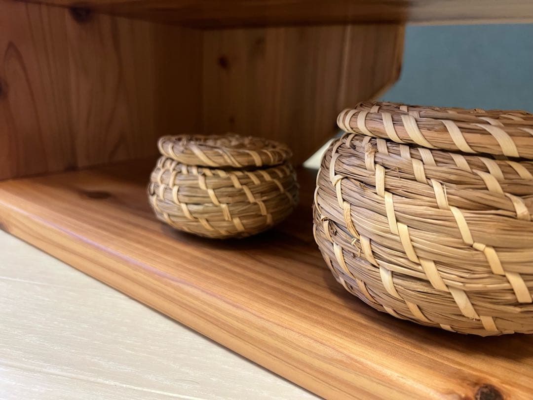 【送料無料】 テレビボード 棚板付き 縦格子型 シェルフ 小物置き 杉 120