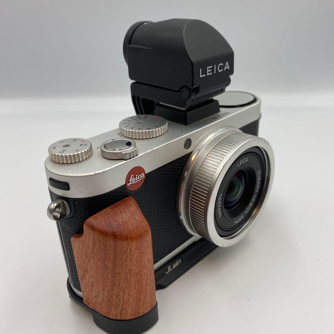 ライカx２とビューファインダー付属　美品