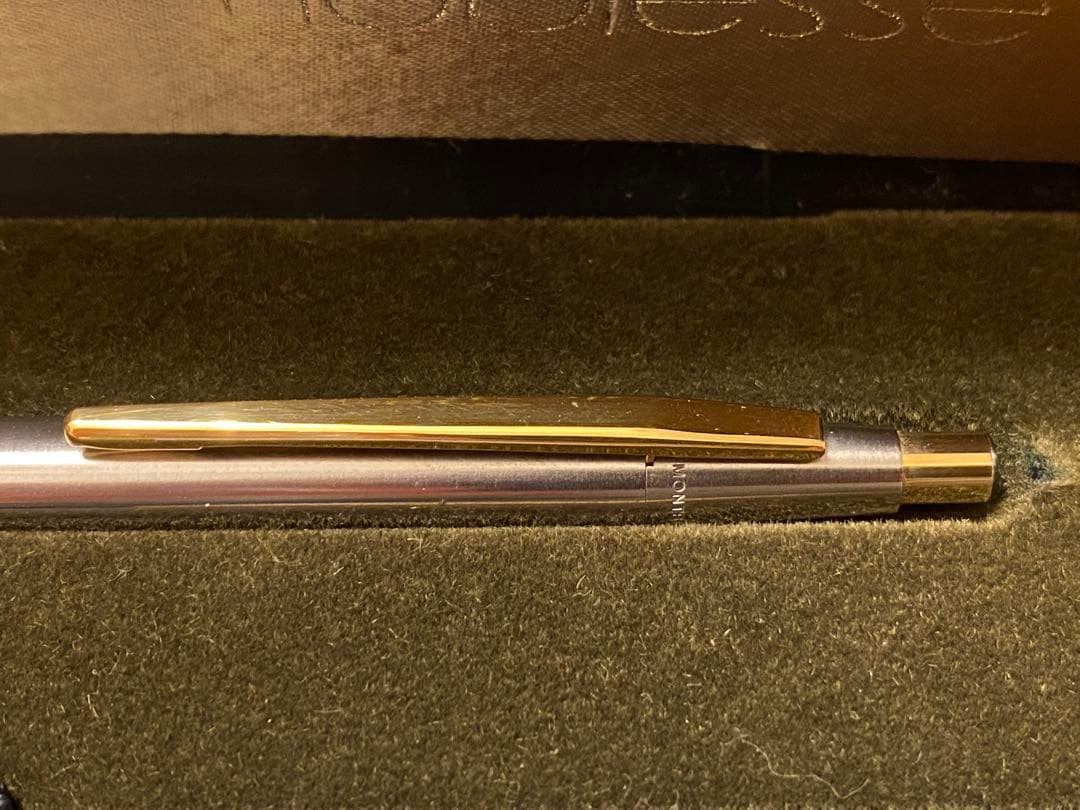 【美品】MONTBLANC モンブラン ノック式ボールペン ノブレス