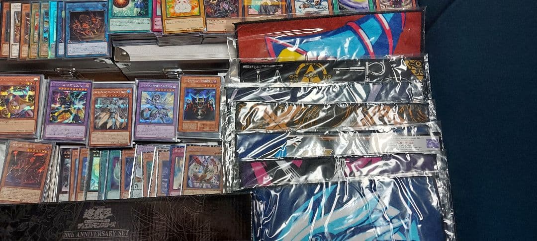 遊戯王　スーパーレア以上約900枚　合計4000枚以上大量まとめ売り