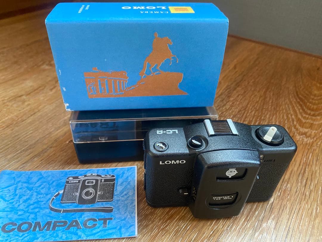 LOMO MINTAR-1 トイカメラ