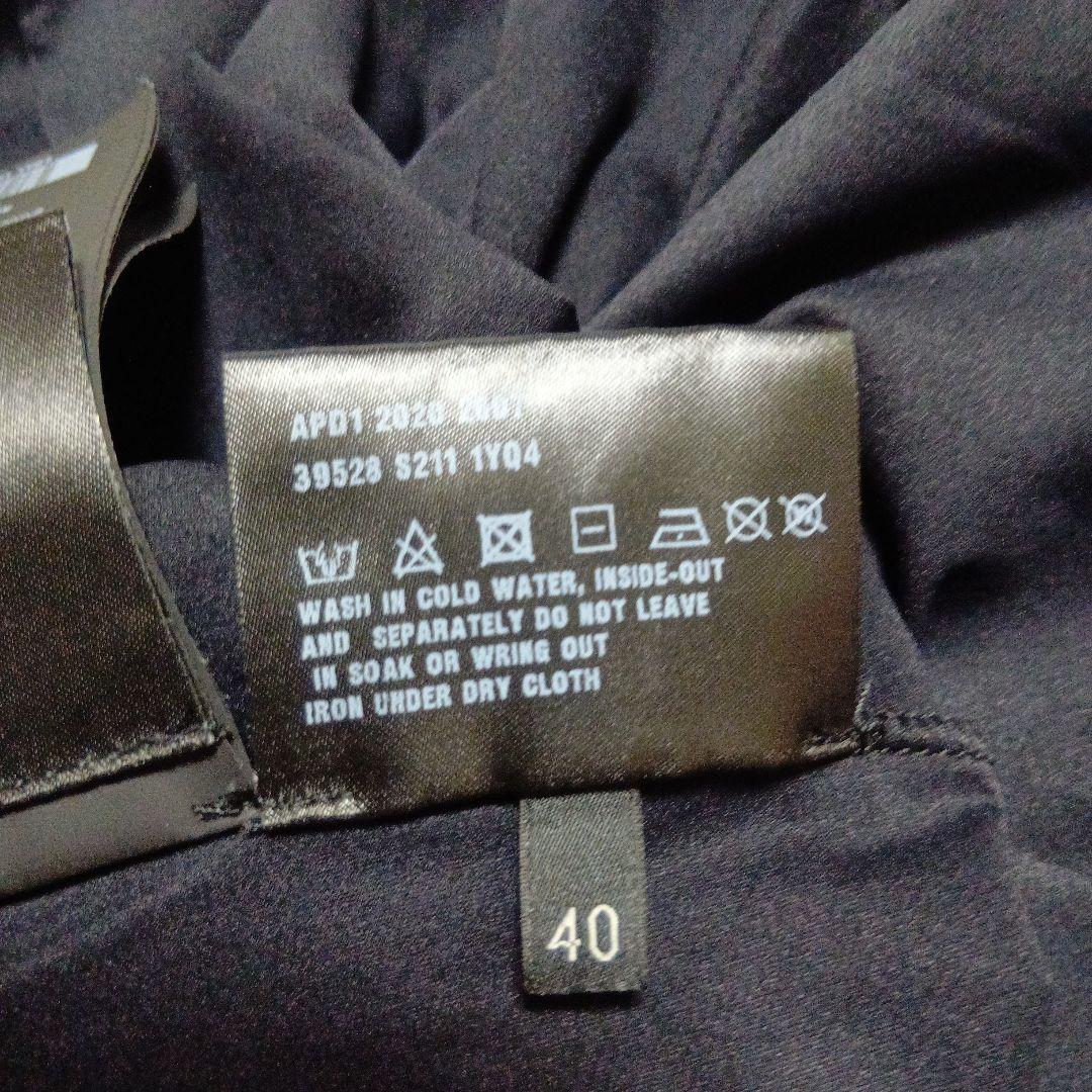 PRADA ブラック タートルネック 　三角ロゴ付 40