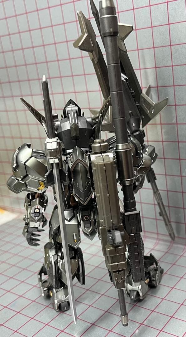 MGSD ガンダムバルバトス　アイアンブラッドコーティング　完成品