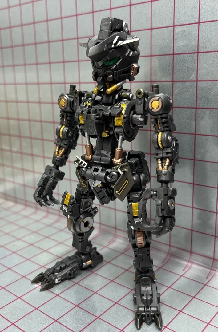 MGSD ガンダムバルバトス　アイアンブラッドコーティング　完成品