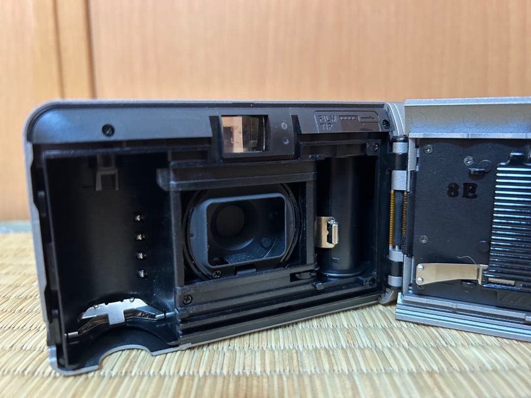 【動作確認済】Konica BiGmini Fフィルムカメラ ケース付き