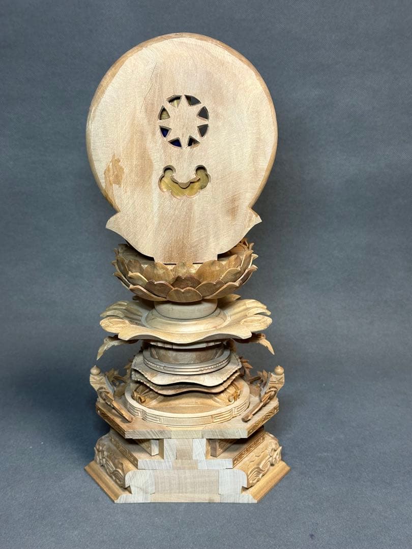 白檀　金泥書　大如来3寸　六角ケマン台　木彫り　仏像　アンティーク　置物　骨董