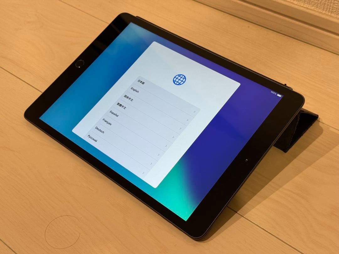 『美品』iPad 第7世代 Wi-Fiモデル 32GB スペースグレイ/カバー付