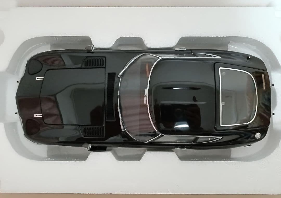 AUTOart Toyota 2000GT ワイアースポークホイール 1/18