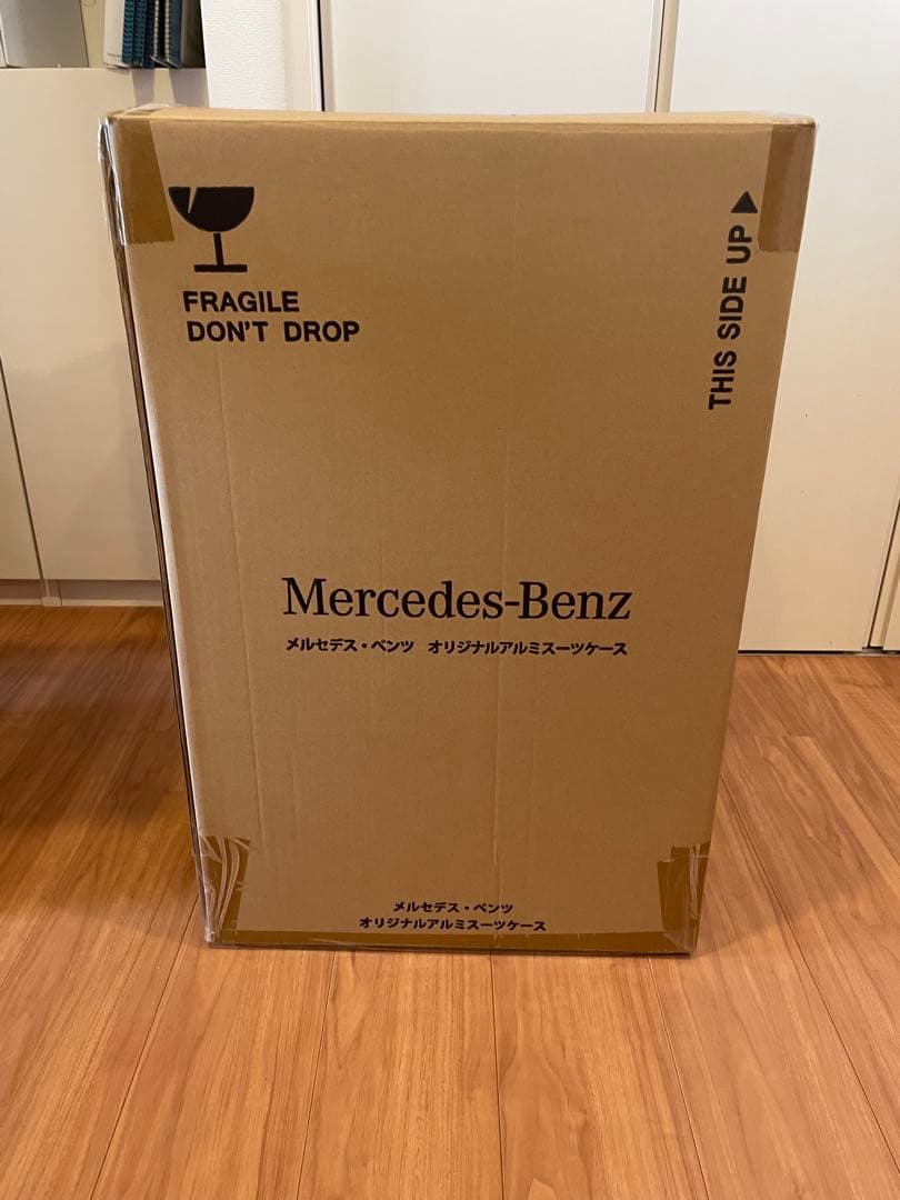 【新品未使用】メルセデスベンツ　65L スーツケース
