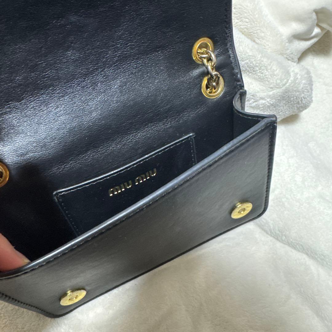 miu miu 黒 ショルダーバッグ マテラッセ