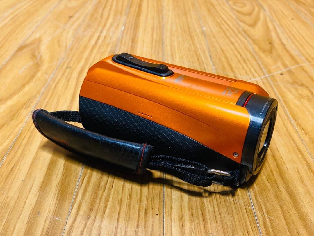 JVC ビデオカメラ オレンジ GZ-R300-D 2015年制
