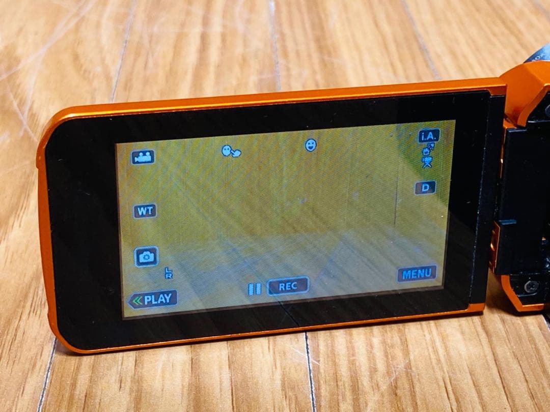 JVC ビデオカメラ オレンジ GZ-R300-D 2015年制