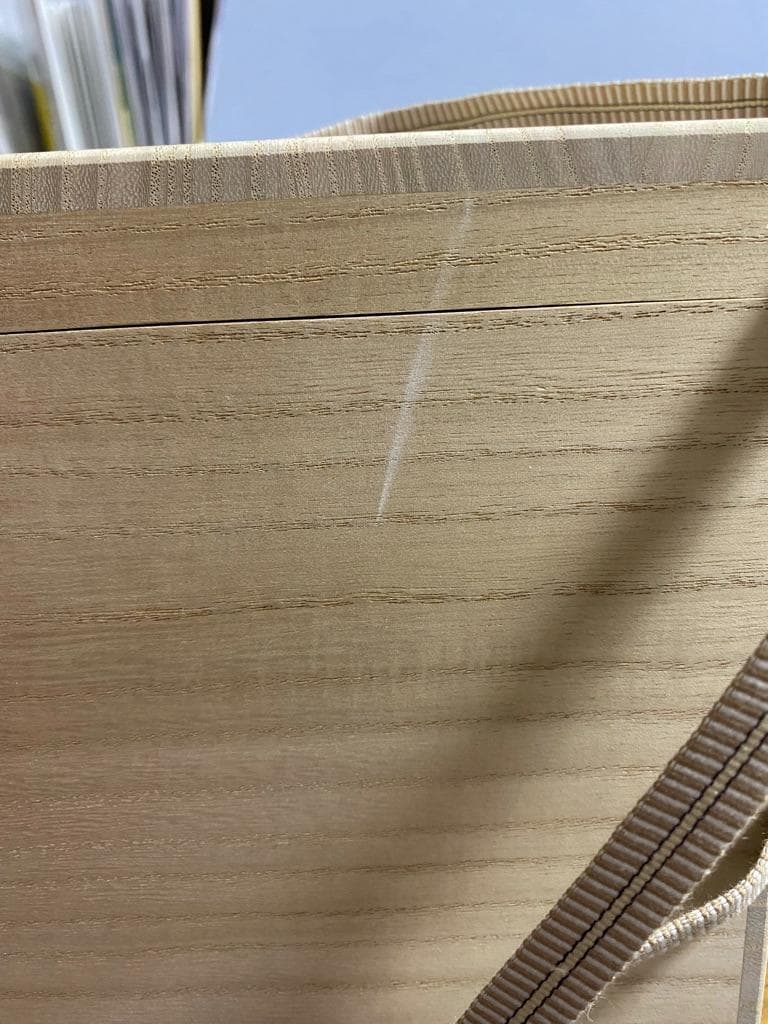 葉山有樹　緑地梅花文壺