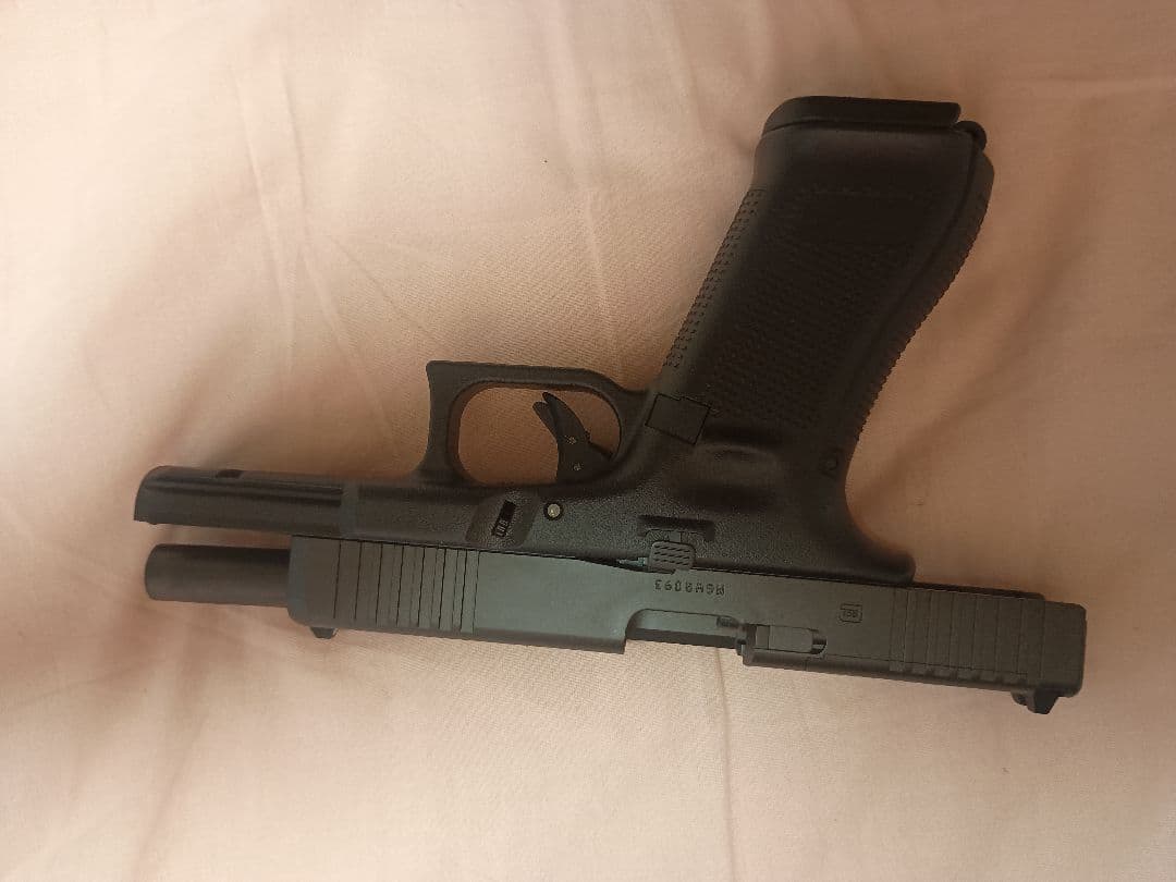 東京マルイ G17 Gen5 ガスガン