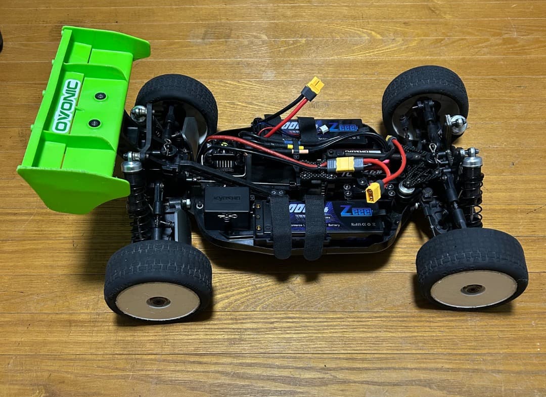 Kyosho Inferno MP10E 電動オフロードバギー