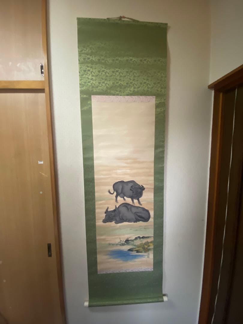 掛け軸　牛
