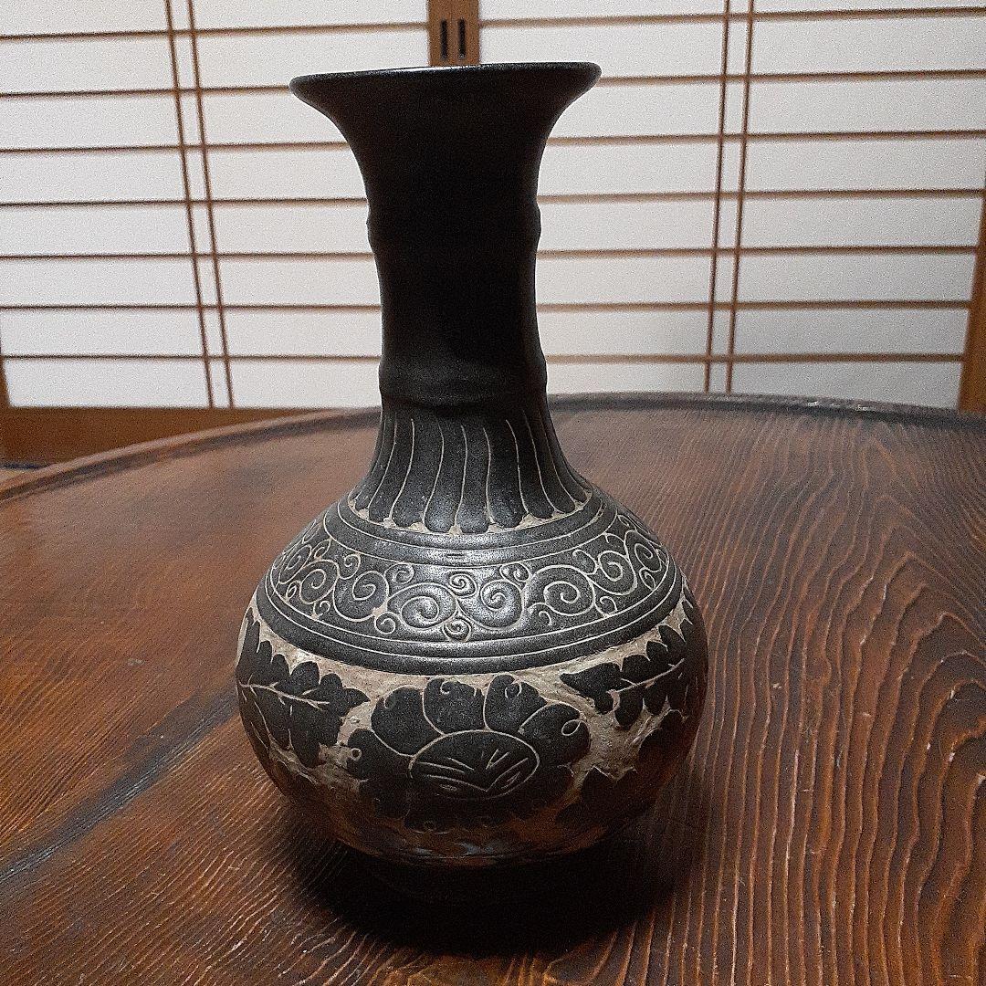 訳有り中国磁州窯陽刻花瓶