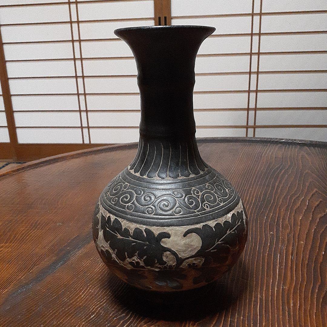 訳有り中国磁州窯陽刻花瓶